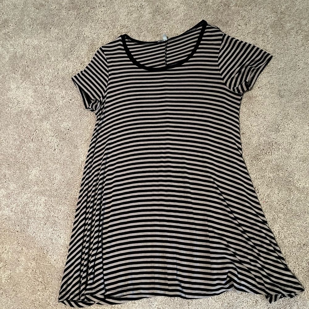 Cream and black stripped T shirt dress